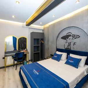 Hotel Paradise, Istanbul
