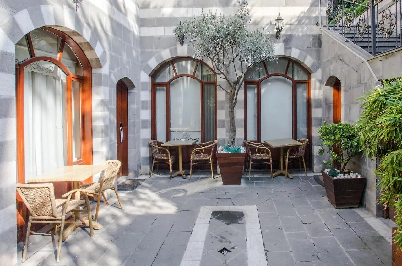 Rose Garden Suites İstanbul Türkiye