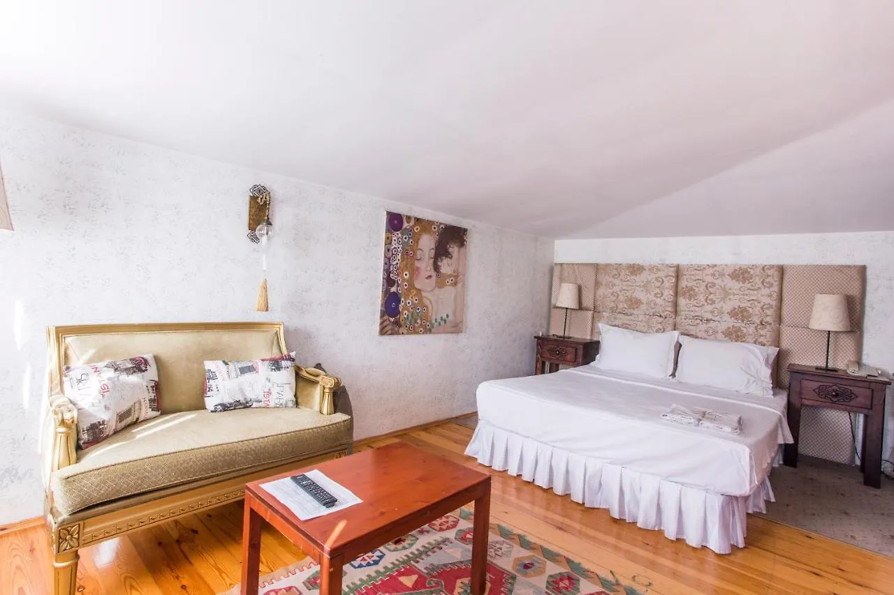 Rose Garden Suites İstanbul Otel