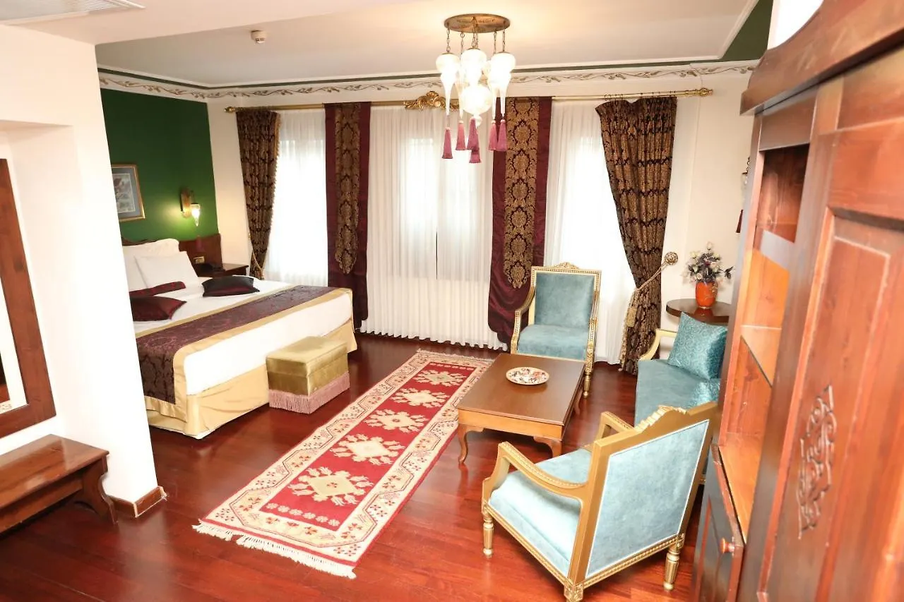 Rose Garden Suites Istanbul 4*,